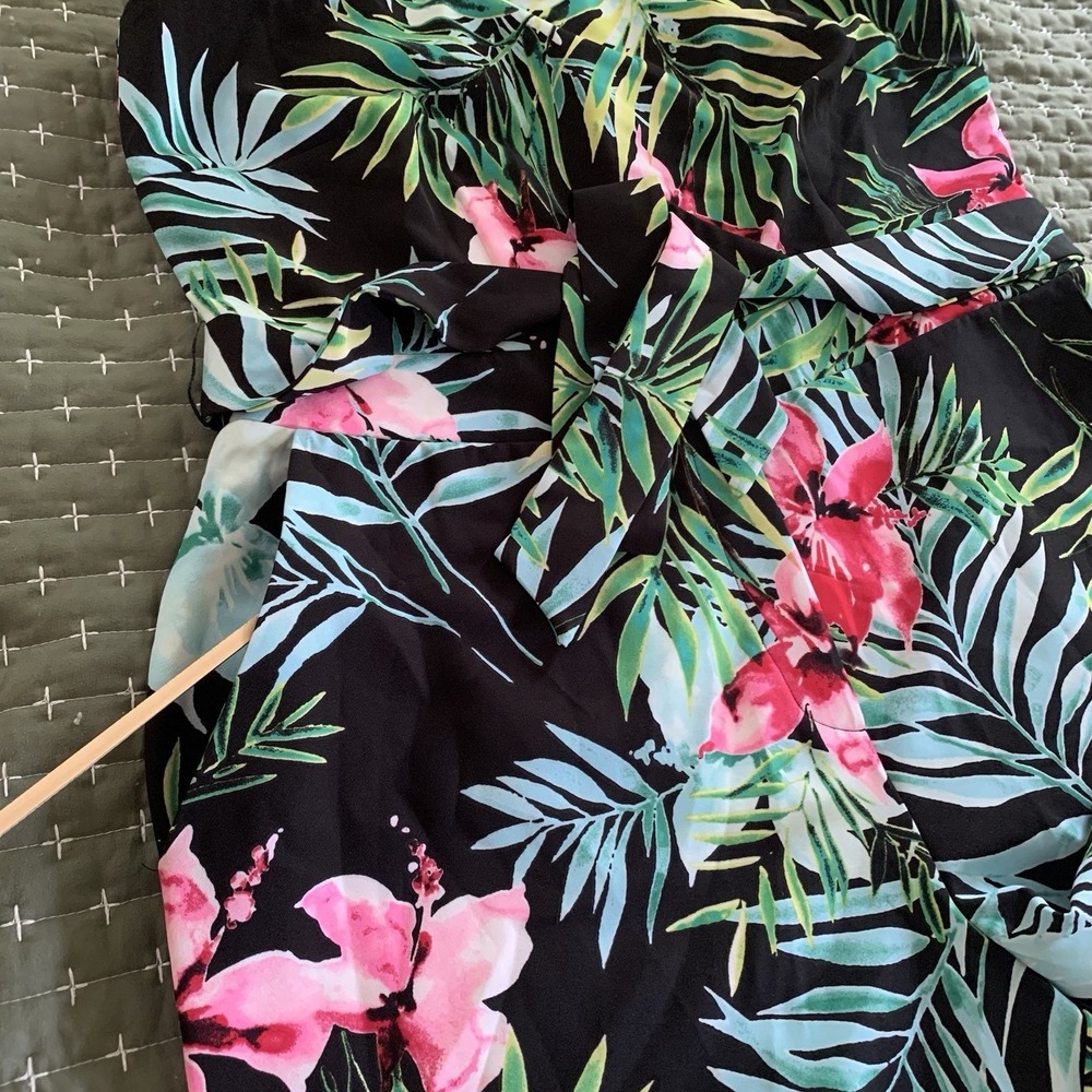 New York & Company tropical strapless romper black floral pattern Tie Belt SZ-XL - Picture 7 of 14